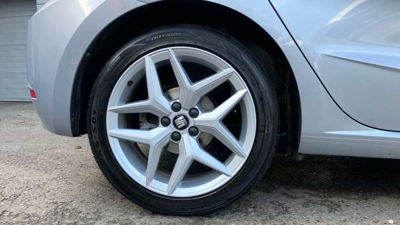 SEAT Ibiza 1.0 TSI 110 FR [EZ] 5dr Petrol Hatchback